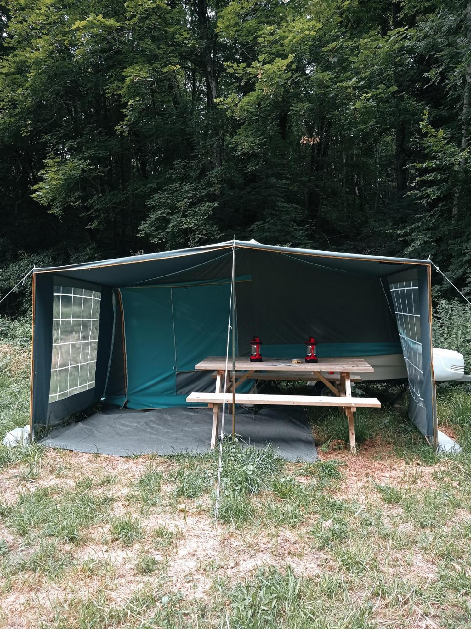 Chez Tombivouac Villa Pierrefonds Eksteriør billede